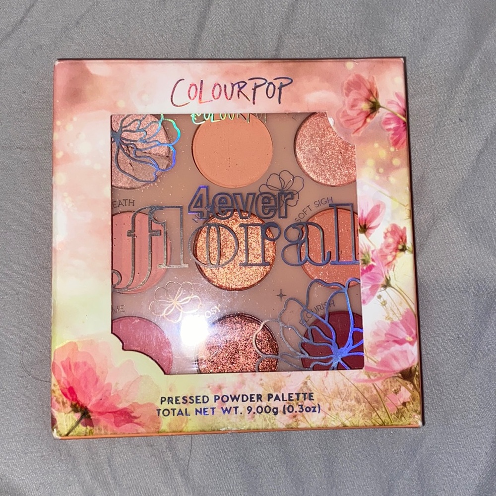 ColourPop eyeshadow pallet
